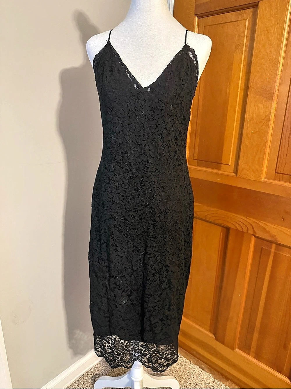 Express Black Lace Midi Dress Size Medium Like New